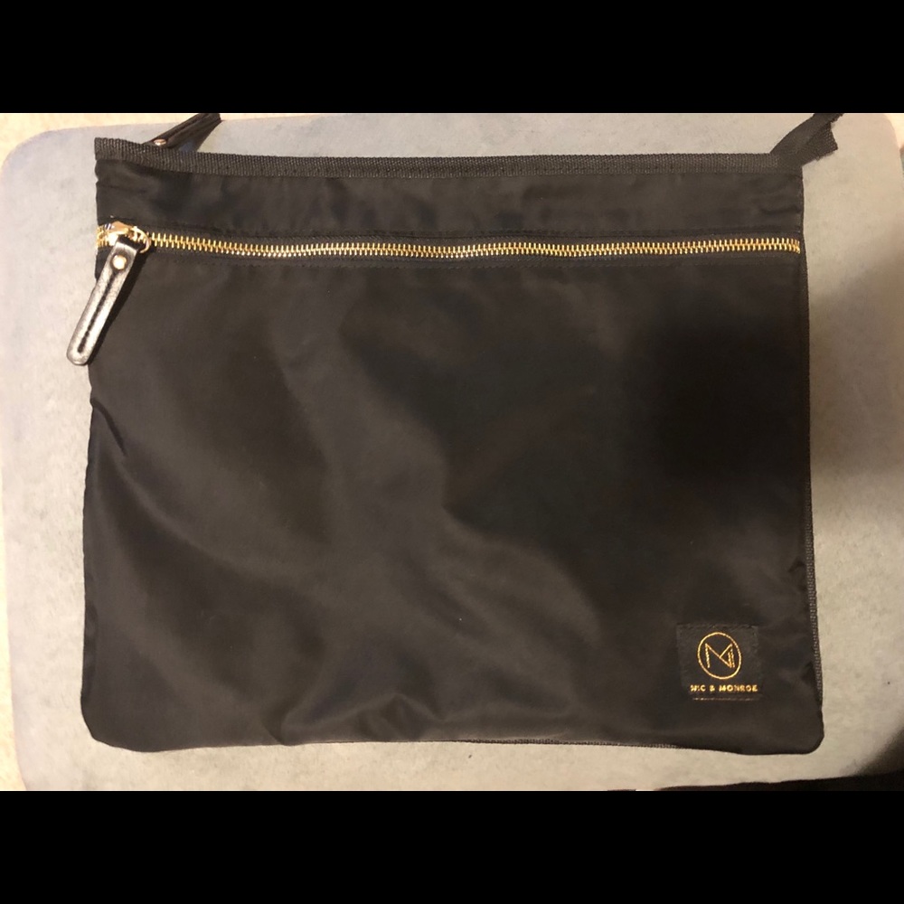 Nic & Monroe wet/dry pump parts bag